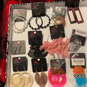 COPY - Paparazzi Earrings